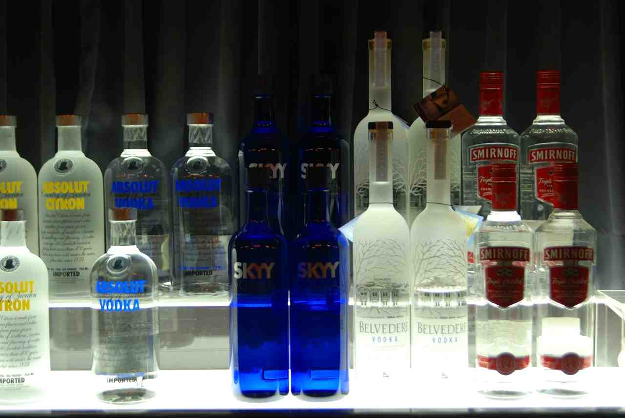 bar, vodka, alcool